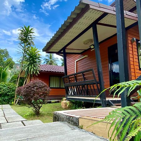 Guesthouse 88 Панг Нга Екстериор снимка