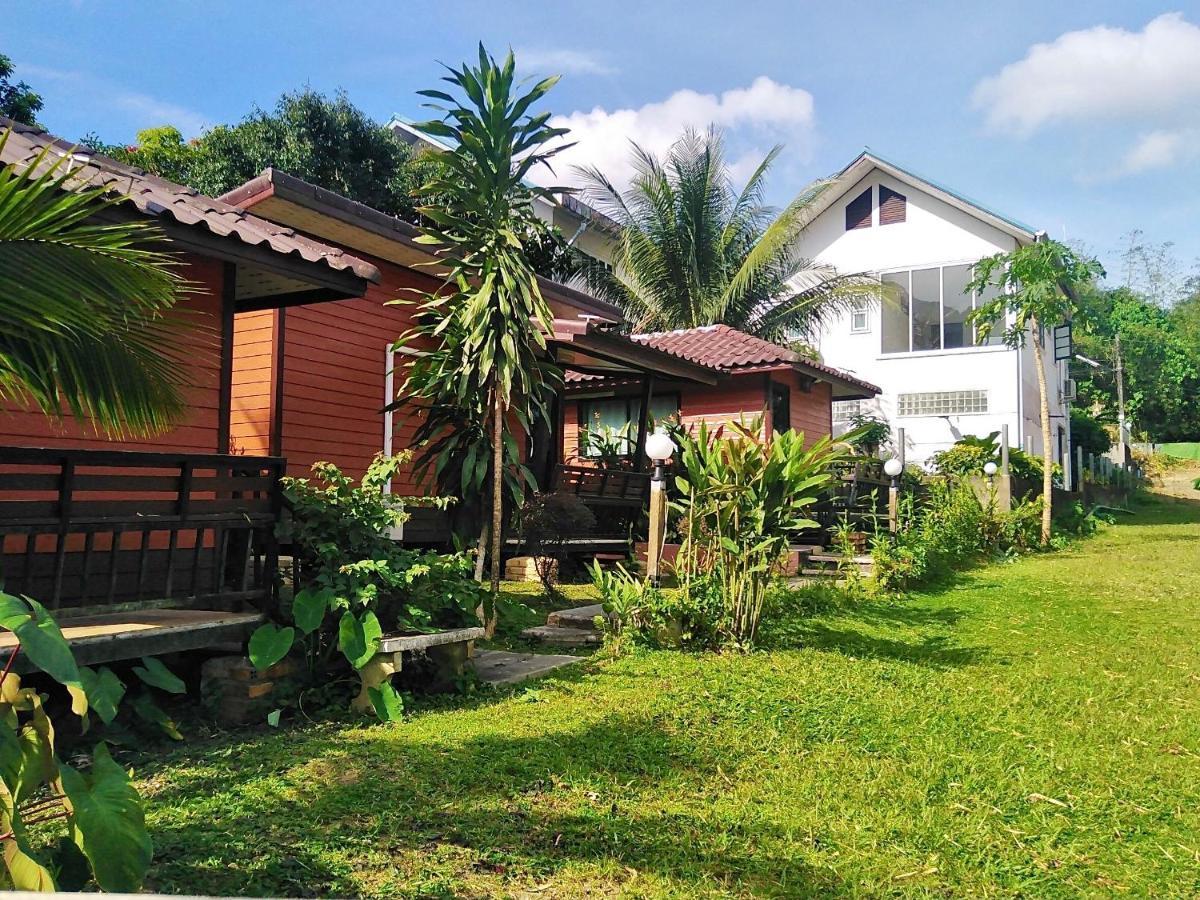 Guesthouse 88 Панг Нга Екстериор снимка