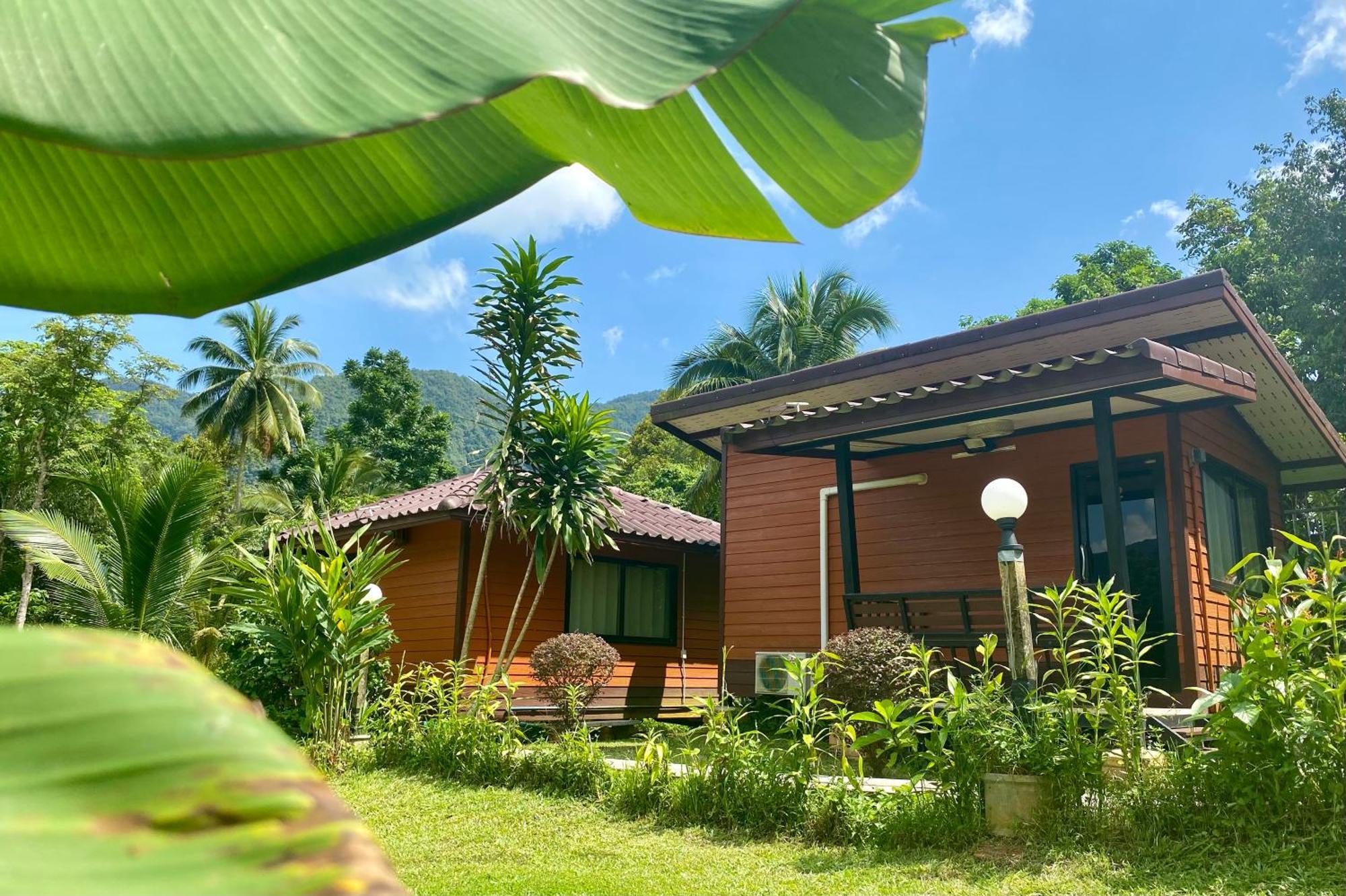 Guesthouse 88 Панг Нга Екстериор снимка